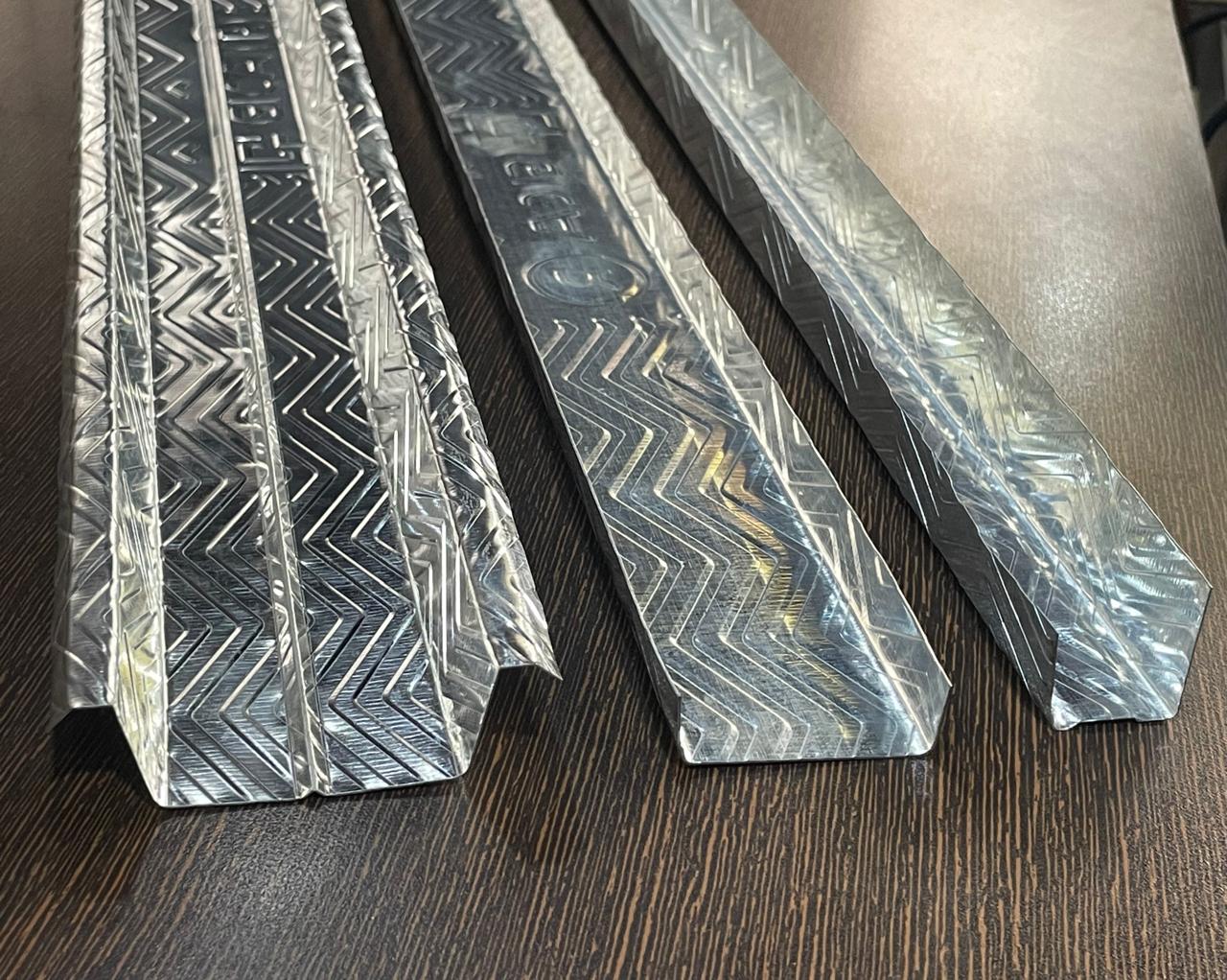 METAL FRAMES FOR CEILING